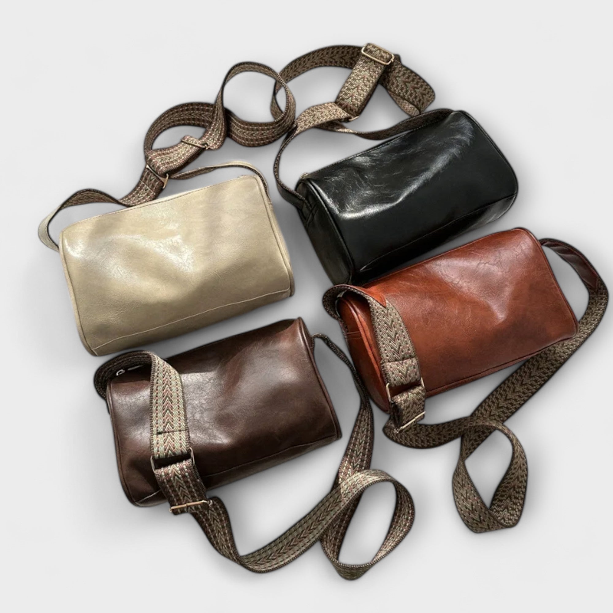Olivia – Vintage Crossbody Bag