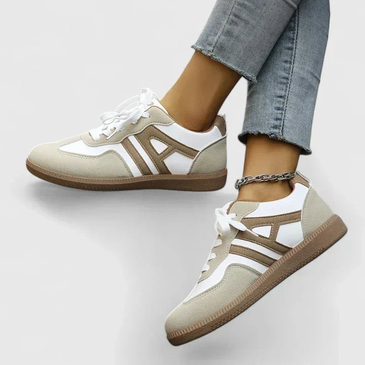 Sabrine – Ortopediska Sneakers
